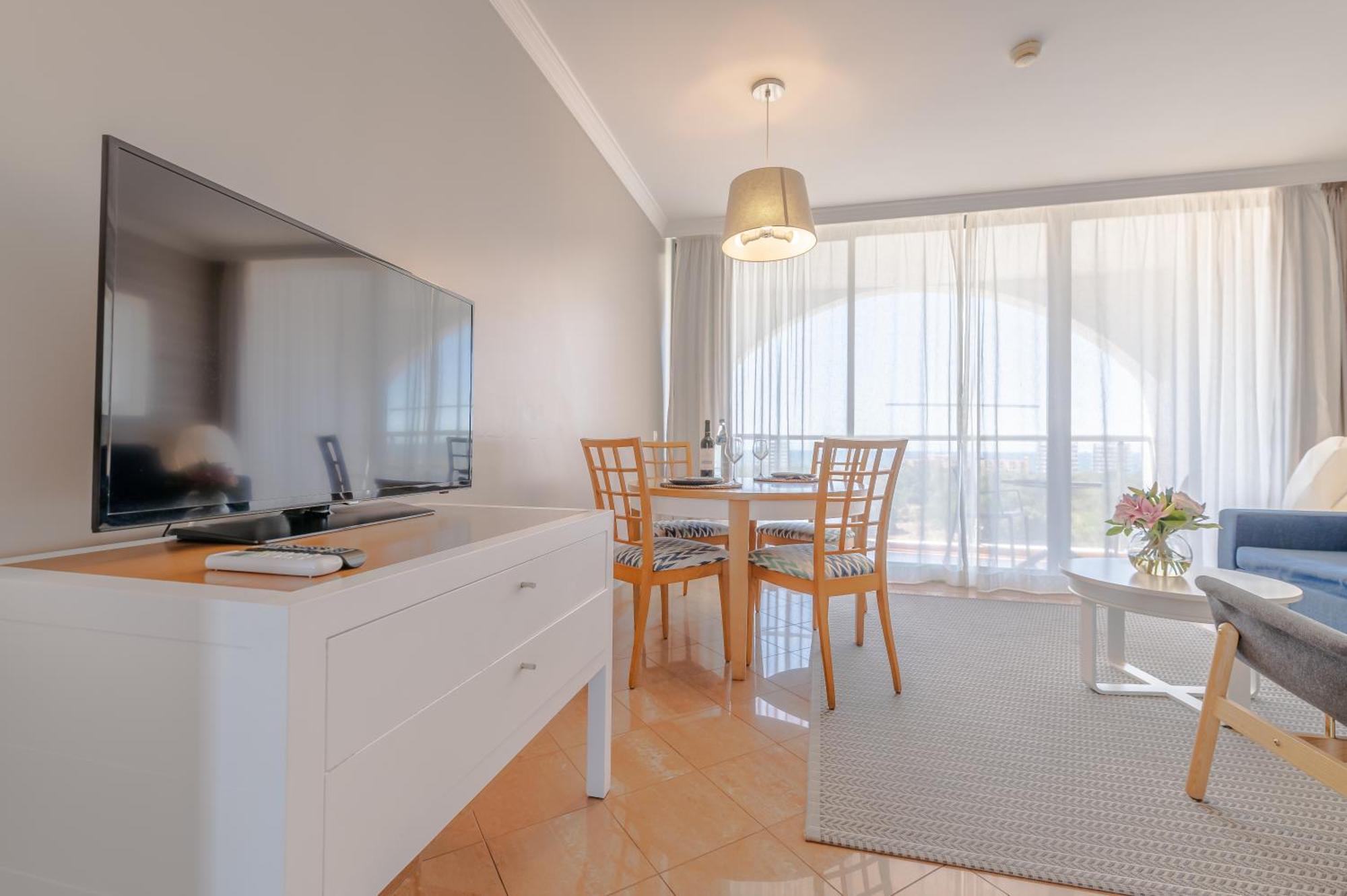Pestana Alvor Park Suites Hotel Екстериор снимка